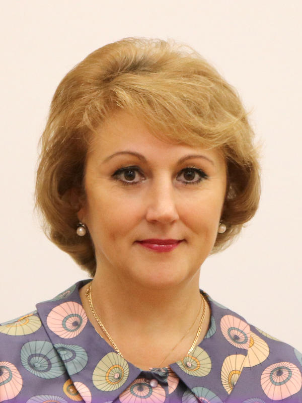 Силаева Эльвира Рафаэлевна.